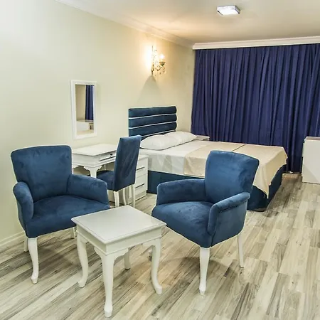 Hotel Kayra 3*