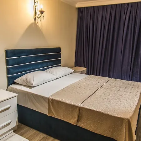 Kayra Hotel 3*